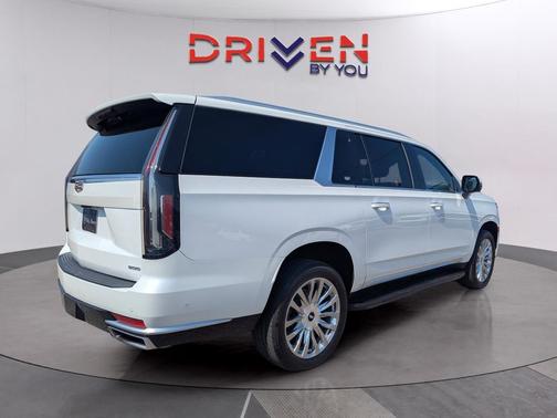 2023 Cadillac Escalade ESV Premium Luxury