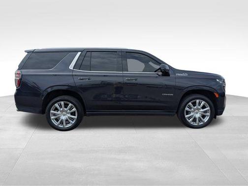 2022 Chevrolet Tahoe 4WD High Country
