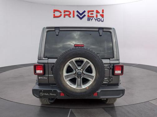 2022 Jeep Wrangler Unlimited Sahara