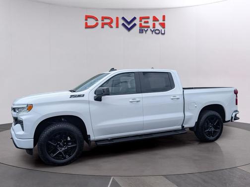 Summit White 2026 Chevrolet Silverado 1500 RST
