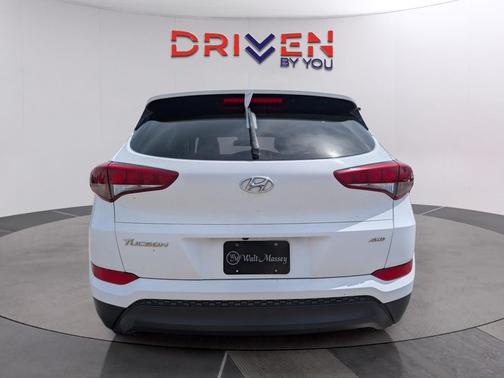 2018 Hyundai TUCSON SEL