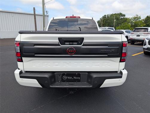 Glacier White 2026 Nissan Frontier PRO-X