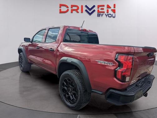 Radiant Red Tintcoat 2026 Chevrolet Colorado Trail Boss