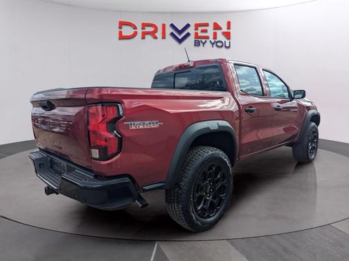 Radiant Red Tintcoat 2026 Chevrolet Colorado Trail Boss