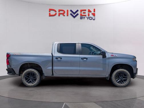 Satin Steel Metallic 2021 Chevrolet Silverado 1500 LT Trail Boss