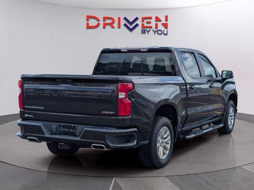Havana Brown Metallic 2019 Chevrolet Silverado 1500 RST