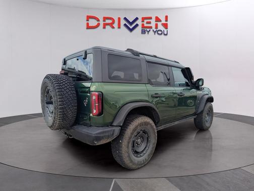 2024 Ford Bronco Everglades