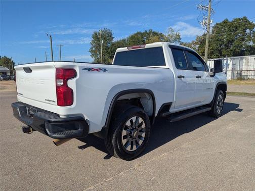 2022 Chevrolet Silverado 2500 Custom