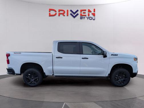 Summit White 2026 Chevrolet Silverado 1500 LT Trail Boss