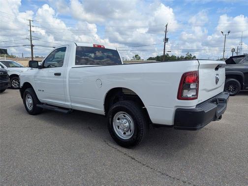 2019 RAM 2500 Tradesman Regular Cab 4x2 8' Box
