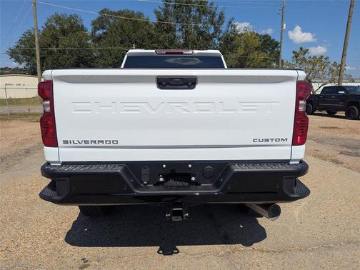 2026 Chevrolet Silverado 2500 Custom