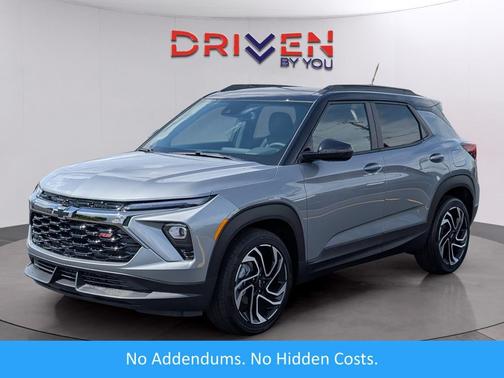 Sterling Gray Metallic 2026 Chevrolet Trailblazer RS