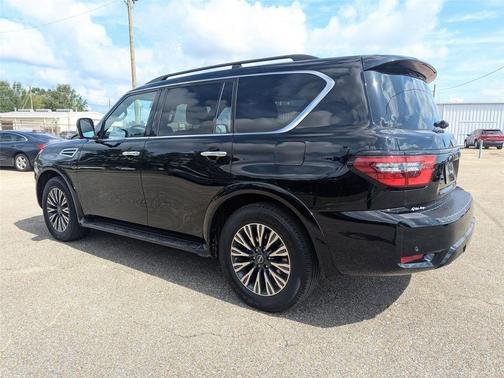 2021 Nissan Armada SL 2WD