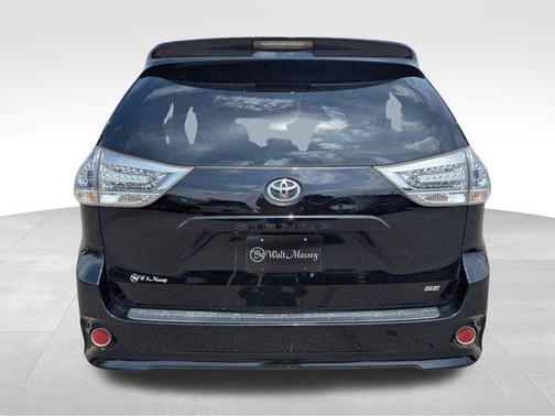 2017 Toyota Sienna SE