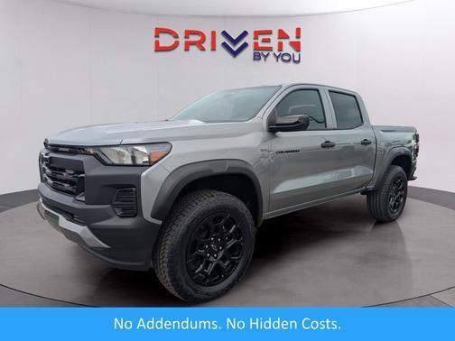 Sterling Gray Metallic 2026 Chevrolet Colorado Trail Boss
