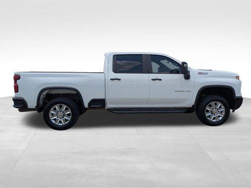 2024 Chevrolet Silverado 2500 Custom