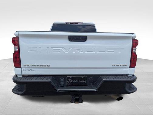 2024 Chevrolet Silverado 2500 Custom