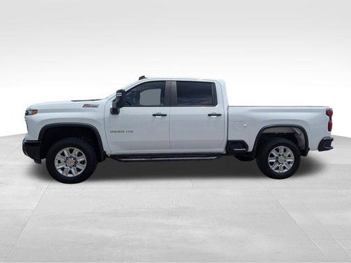 2024 Chevrolet Silverado 2500 Custom