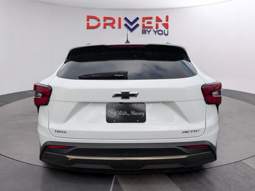 2026 Chevrolet Trax FWD ACTIV