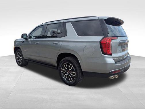 2024 GMC Yukon 4WD AT4