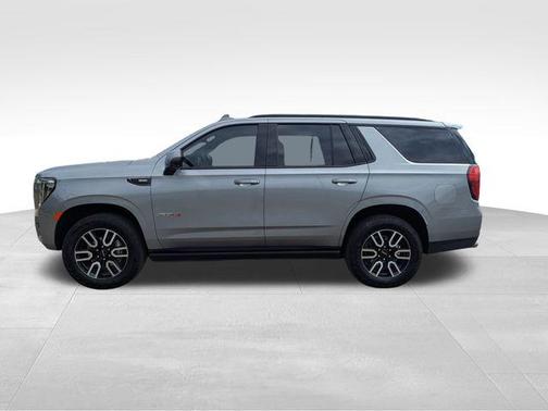 2024 GMC Yukon 4WD AT4