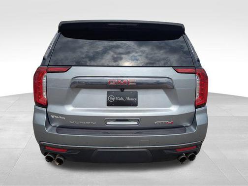 2024 GMC Yukon 4WD AT4