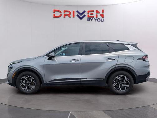 Steel Gray 2025 Kia Sportage LX
