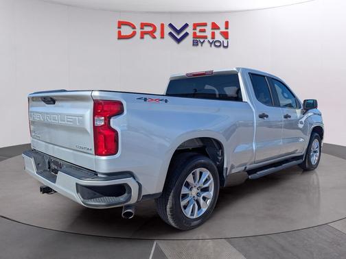 2020 Chevrolet Silverado 1500 Custom