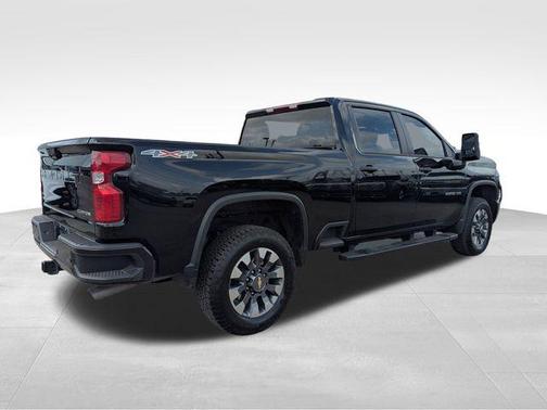 2024 Chevrolet Silverado 2500 Custom