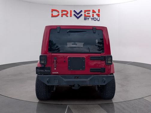 Flame Red Clearcoat 2014 Jeep Wrangler Unlimited Sahara