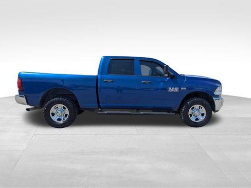 2018 RAM 2500 Tradesman Crew Cab 4x4 6'4' Box