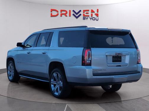 Quicksilver Metallic 2020 GMC Yukon XL SLT
