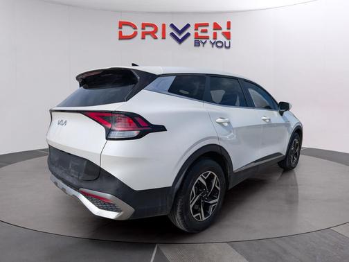 2023 Kia Sportage LX