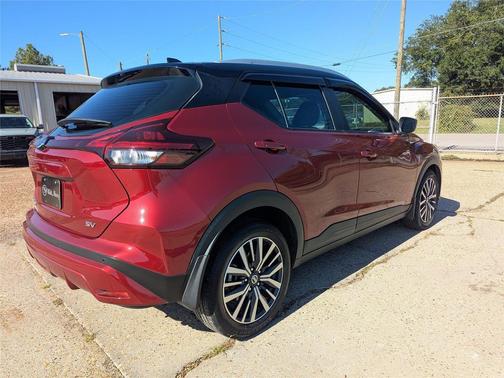 2021 Nissan Kicks SV