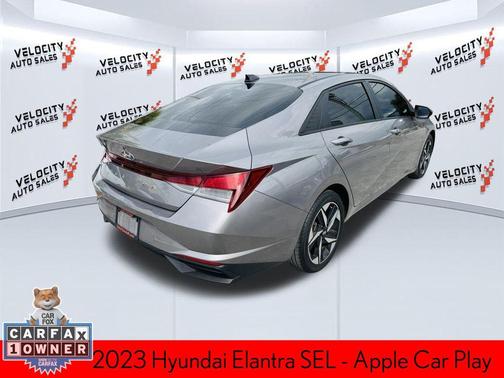 2023 Hyundai ELANTRA SEL