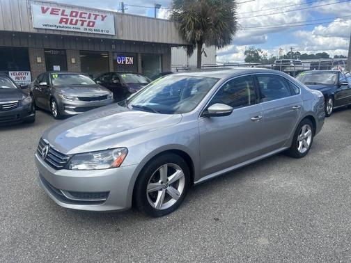 2012 Volkswagen Passat 2.5 SE