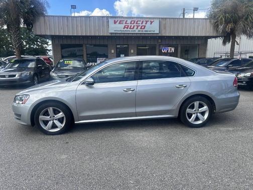 2012 Volkswagen Passat 2.5 SE
