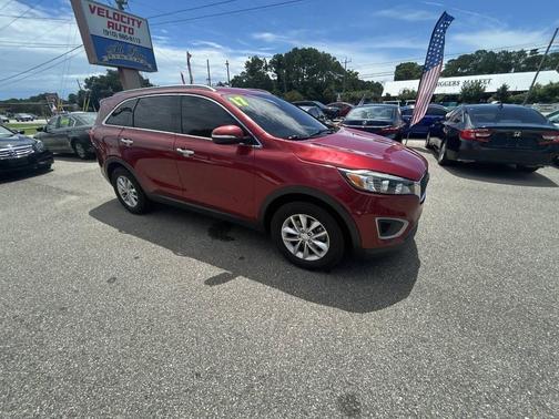 2017 Kia Sorento LX