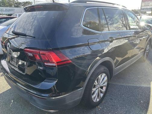 2018 Volkswagen Tiguan 2.0T SE