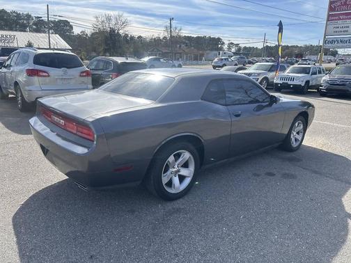 2014 Dodge Challenger SXT