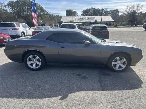 2014 Dodge Challenger SXT
