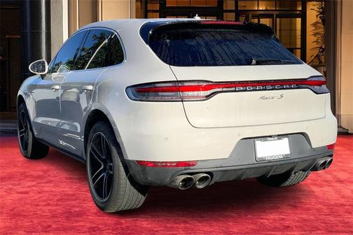 2021 Porsche Macan S