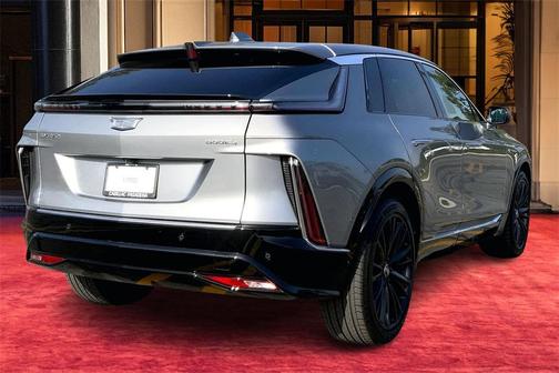 2025 Cadillac LYRIQ Luxury