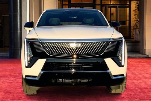 2025 Cadillac Escalade IQ Luxury 1