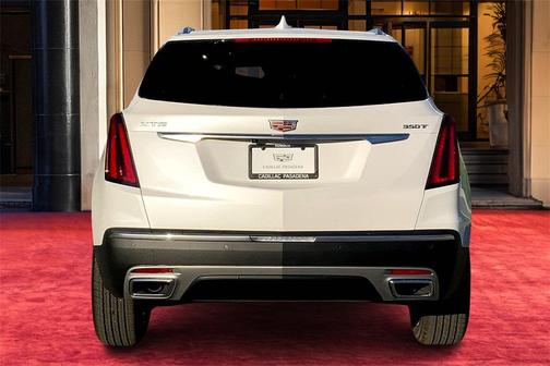 Crystal White Tricoat 2024 Cadillac XT5 Premium Luxury
