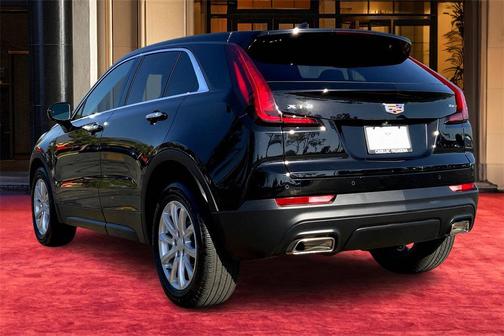 2023 Cadillac XT4 Luxury