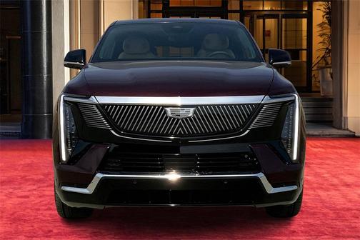 2025 Cadillac Escalade IQ Luxury 2