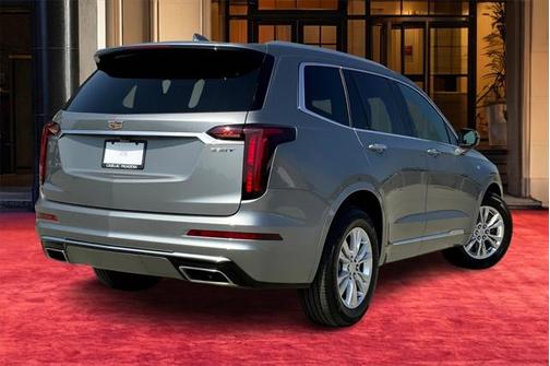 2024 Cadillac XT6 Luxury FWD