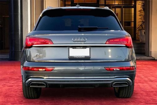 2022 Audi Q5 45 S line Premium Plus