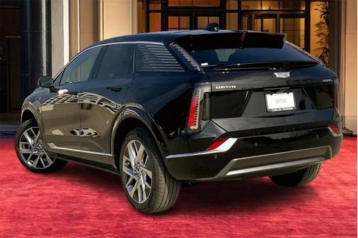 2025 Cadillac OPTIQ Luxury